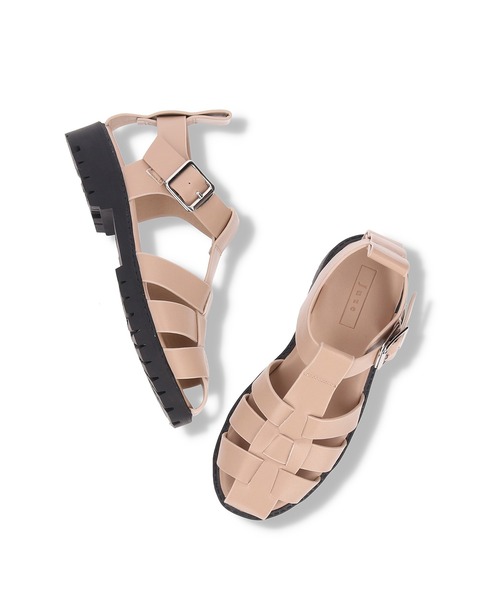 Juze（ジュゼ）の「リサイクルフェイクレザーボリュームソールグルカサンダル【sustainable】（サンダル・レディース・ブラック/ベージュ/オフホワイト・L/S/M）」の5枚目の写真