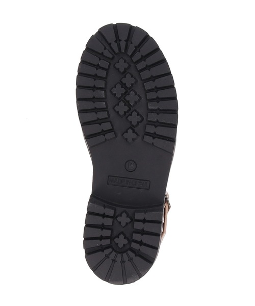 Juze（ジュゼ）の「リサイクルフェイクレザーボリュームソールグルカサンダル【sustainable】（サンダル・レディース・ブラック/ベージュ/オフホワイト・L/S/M）」の9枚目の写真