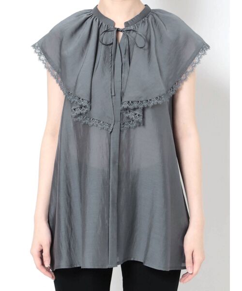 MERCURYDUO（マーキュリーデュオ）の「ボリュームラッフルブラウス（シャツ/ブラウス・レディース・オフホワイト/ネイビー/ダークブラウン・FREE）」の21枚目の写真