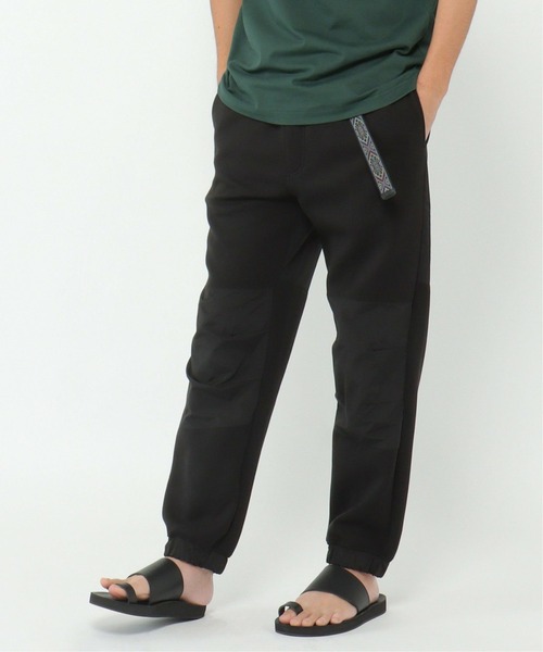 THOUSAND MILE（サウザンドマイル）の「【WEB限定】THOUSAND MILE サウザンドマイル キャンプパンツ（スウェットパンツ・メンズ・ブラック/グレー・M/L）」の2枚目の写真