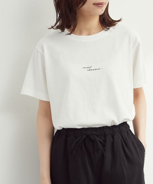 Green Parks(グリーンパークス)の「手描き風ロゴTシャツ(Tシャツ/カットソー・レディース・ライトブルー/オフホワイト・FREE)」の1枚目の写真