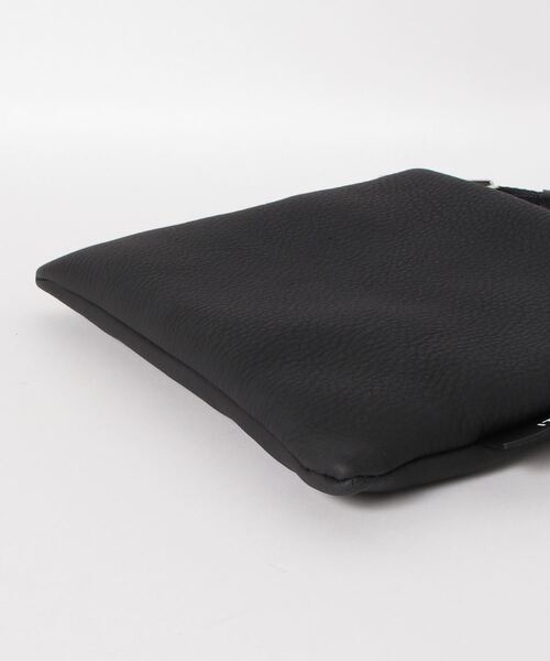 ITTI（イッチ）の「MARY SACOCHE-S（ショルダーバッグ・メンズ・ブラック/アイボリー・FREE）」の5枚目の写真