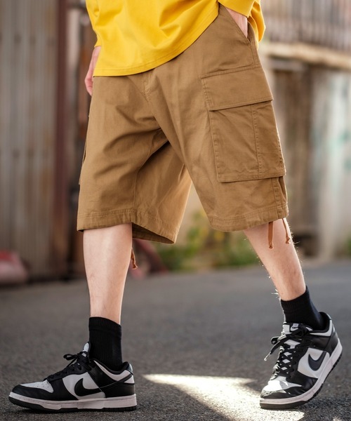 improves(インプローブス)の「【improves】ワイド カーゴ カラー ショートパンツ(カーゴパンツ・メンズ・ライトグレー/ブラック/カーキ/イエロー/オレンジ/ブルー/キャメル・MEDIUM/LARGE)」の6枚目の写真