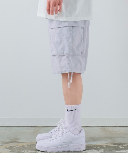 improves(インプローブス)の「【improves】ワイド カーゴ カラー ショートパンツ(カーゴパンツ・メンズ・ライトグレー/ブラック/カーキ/イエロー/オレンジ/ブルー/キャメル・MEDIUM/LARGE)」の12枚目の写真