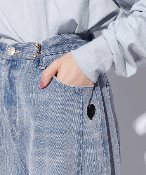 repipi armario(レピピ アルマリオ)の「サイドハートホックデニムパンツ(デニムパンツ・キッズ・ブルー系その他/ブルー系その他2/ブラック・SMALL/MEDIUM/LARGE)」の12枚目の写真