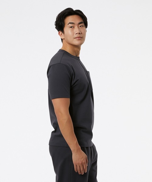 NEW BALANCE(ニューバランス)の「NB Athletics Nature State ショートスリーブTシャツ(Tシャツ/カットソー・メンズ・ブラック/ネイビー/オフホワイト/カーキ・SMALL/MEDIUM/LARGE/X-LARGE/XX-LARGE)」の8枚目の写真