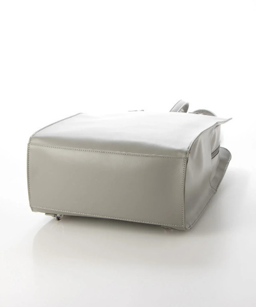 cache cache（カシュ カシュ）の「カシュカシュ cachecache / WEB限定3wayラウンドスクエアリュック（バックパック/リュック・レディース・ブラック/グレー/ベージュ系その他・FREE）」の12枚目の写真