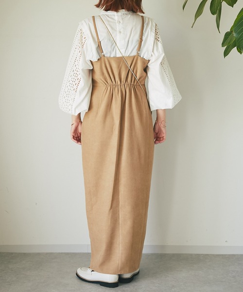 un dix cors(アンディコール)の「高見え スリットIラインキャミワンピース(ワンピース・レディース・チャコールグレー/ベージュ・FREE)」の21枚目の写真