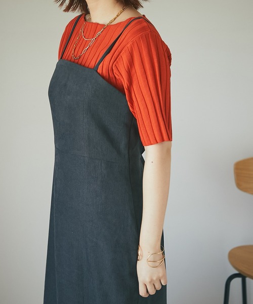 un dix cors(アンディコール)の「高見え スリットIラインキャミワンピース(ワンピース・レディース・チャコールグレー/ベージュ・FREE)」の7枚目の写真