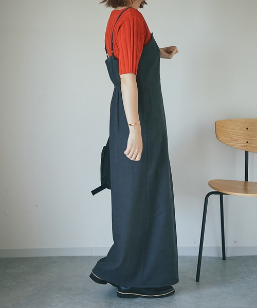 un dix cors(アンディコール)の「高見え スリットIラインキャミワンピース(ワンピース・レディース・チャコールグレー/ベージュ・FREE)」の10枚目の写真