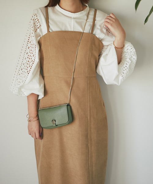 un dix cors(アンディコール)の「高見え スリットIラインキャミワンピース(ワンピース・レディース・チャコールグレー/ベージュ・FREE)」の16枚目の写真