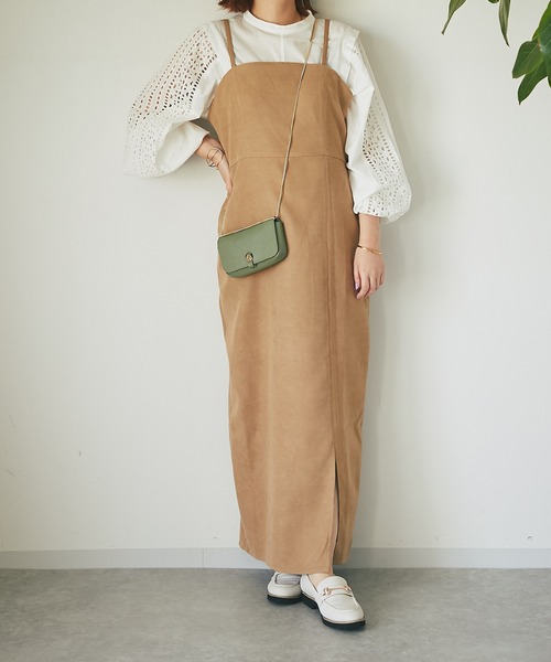 un dix cors(アンディコール)の「高見え スリットIラインキャミワンピース(ワンピース・レディース・チャコールグレー/ベージュ・FREE)」の19枚目の写真