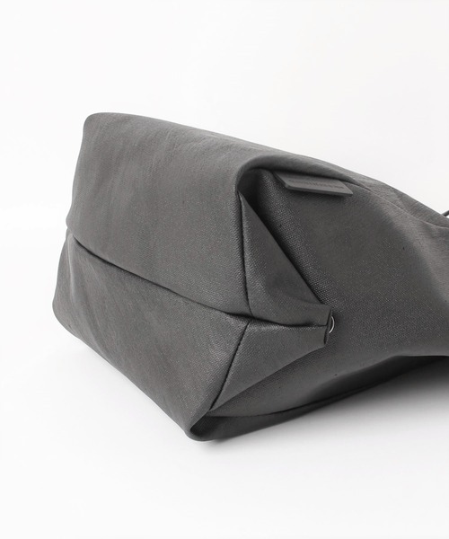 PATRICK STEPHAN(パトリックステファン)の「パトリック ステファン / Fabric middle tote 'loop handle' brush トートバッグ(トートバッグ・メンズ・ブラック・FREE)」の7枚目の写真
