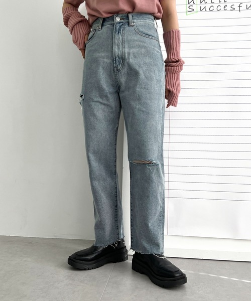 apres jour mignon（アプレジュールミニョン）の「【3周年記念アイテム】ダメージデニム【ZOZOTOWN限定アイテム】（デニムパンツ・レディース・ブルー/ダークブルー・SMALL/MEDIUM/LARGE/X-LARGE）」の4枚目の写真