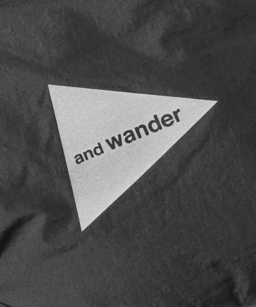 and wander（アンドワンダー）の「and wander/アンドワンダー
