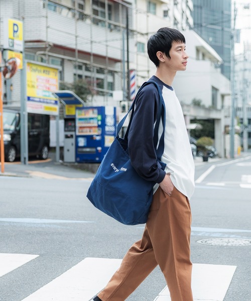 coca(coca)(コカ)の「メンズラグランロングTシャツ(Tシャツ/カットソー・メンズ・ブラック/グリーン/ネイビー/ベージュ/ターコイズブルー・M/L/XL)」の13枚目の写真