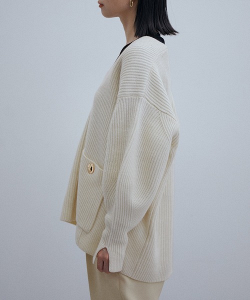 ADAM ET ROPE'（アダムエロペ）の「【サステナブル】アンチピリングミドルゲージプルオーバー（ニット/セーター・レディース・レッド/グレー系その他/キナリ・FREE）」の9枚目の写真