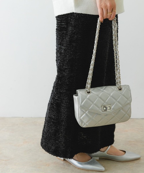 RODE SKO(ロデスコ)の「キルティングチェーンショルダーバッグ(ショルダーバッグ・レディース・オフホワイト/ブラック/シルバー/レッド・ONE)」の18枚目の写真