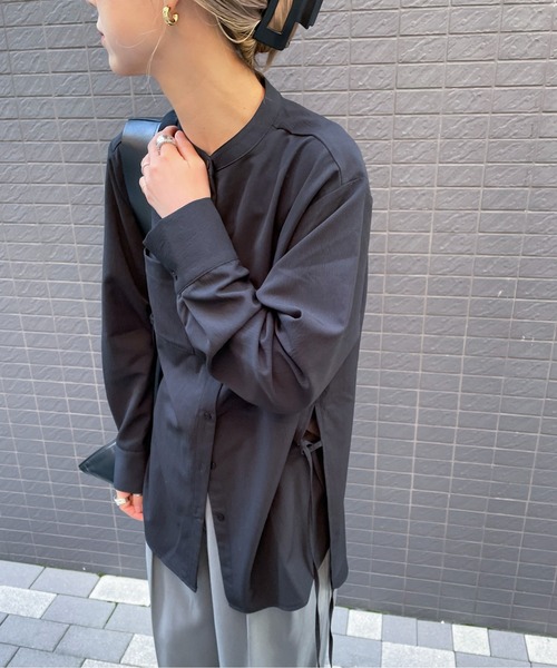 feepur（フェピュール）の「サイドリボンノーカラーシャツ（シャツ