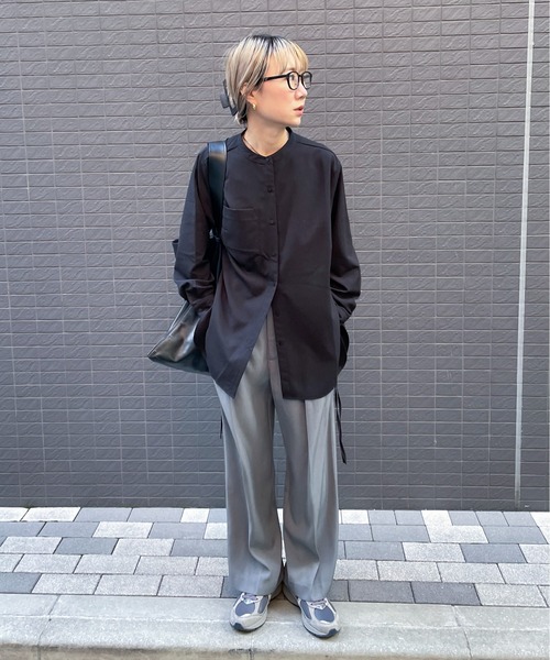 feepur(フェピュール)の「サイドリボンノーカラーシャツ(シャツ/ブラウス・レディース・アイボリー/ブラック/ブルーグレー/パープル・MEDIUM)」の14枚目の写真