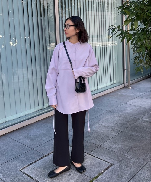 feepur(フェピュール)の「サイドリボンノーカラーシャツ(シャツ/ブラウス・レディース・アイボリー/ブラック/ブルーグレー/パープル・MEDIUM)」の7枚目の写真