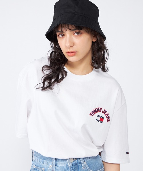 tommy jeans（トミー ジーンズ）の「スケートモダンプレップTシャツ（Tシャツ/カットソー・メンズ・ベージュ/ホワイト/ブラック・LARGE/MEDIUM/SMALL/X-LARGE）」の2枚目の写真