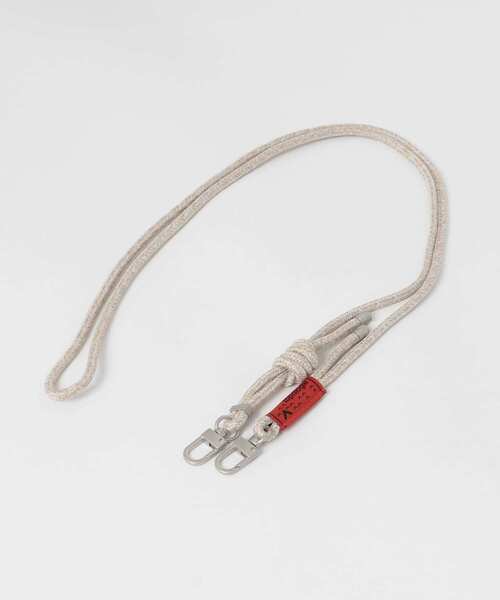 KBF（ケイビーエフ）の「TOPOLOGIE　6.0mm ROPE STRAP（スマホグッズ・レディース・ブラック系その他/その他1/ベージュ/ベージュ系その他/レッド系その他・ONE）」の3枚目の写真