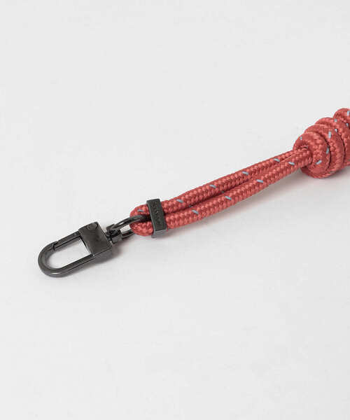 KBF（ケイビーエフ）の「TOPOLOGIE　6.0mm ROPE STRAP（スマホグッズ・レディース・ブラック系その他/その他1/ベージュ/ベージュ系その他/レッド系その他・ONE）」の15枚目の写真