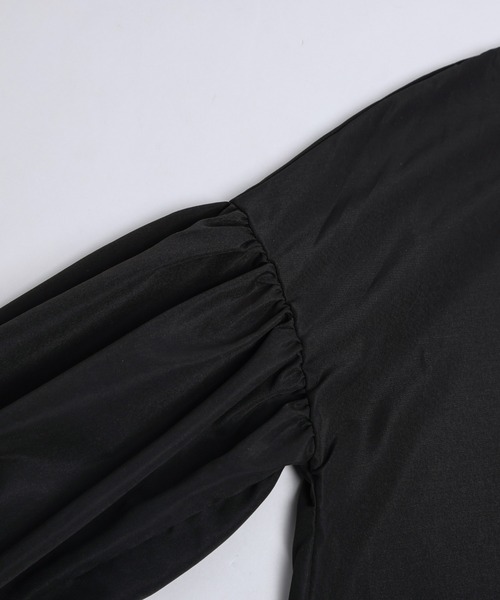 SUGAR BISKET（シュガービスケット）の「ボリューム袖ワンピース（ワンピース・レディース・グレイッシュベージュ/ブラック/ホワイト・フリー）」の15枚目の写真