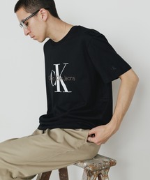 Calvin Klein/カルバンクライン A-MONOGRAM EMBRO W/ Tシャツ