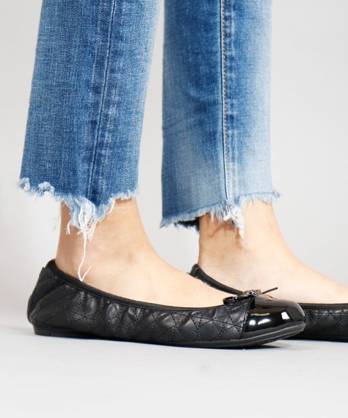 BUTTERFLY TWISTS（バタフライツイスト）の「ButterflyTwists OLIVIA バレエシューズ ラウンドトゥタイプ（パンプス・レディース・ブラック/クリーム・37/38/39/40/36）」の10枚目の写真