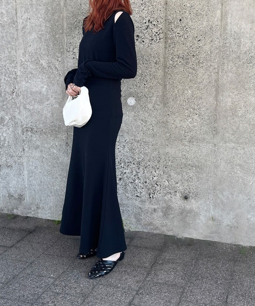 ISOOK(アイスー)の「【ZOZO限定】One handle chain mini bag / ワンハンドルチェーンミニバッグ(ショルダーバッグ・レディース・ブラック/ホワイト・FREE)」の15枚目の写真