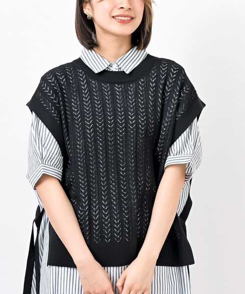 rps(アールピーエス)の「サイドリボンニットベスト(ベスト・レディース・ブラック/ベージュ/ベージュ系その他/グリーン系その他・フリー)」の2枚目の写真