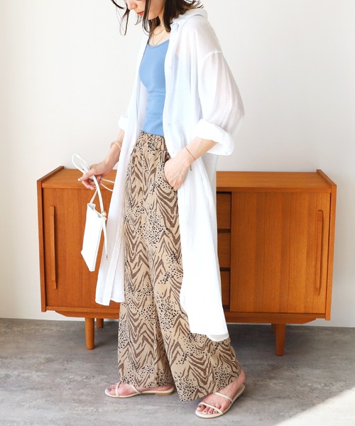 reca（レカ）の「ボタニカル柄イージーパンツ（その他パンツ・レディース・ベージュ/グレー・FREE）」の3枚目の写真