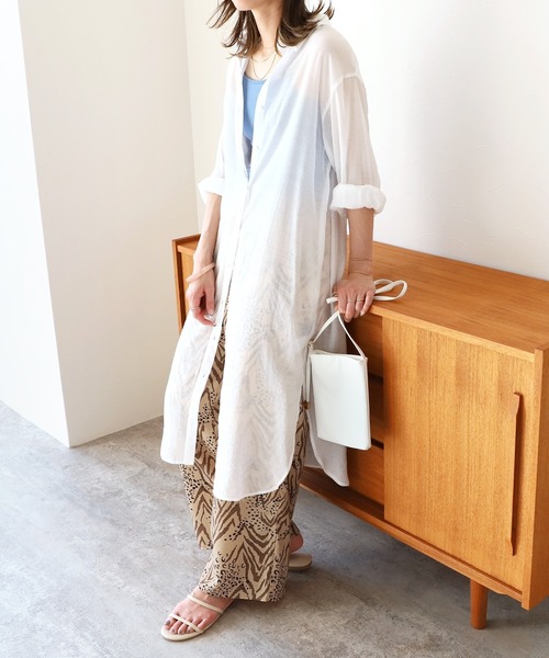 reca（レカ）の「ボタニカル柄イージーパンツ（その他パンツ・レディース・ベージュ/グレー・FREE）」の4枚目の写真