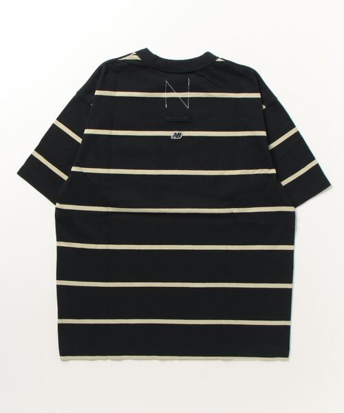 NEW BALANCE（ニューバランス）の「900 ストライプショートスリーブTシャツ（Tシャツ/カットソー・メンズ・ホワイト/ブラック・SMALL/X-LARGE/LARGE/MEDIUM）」の12枚目の写真