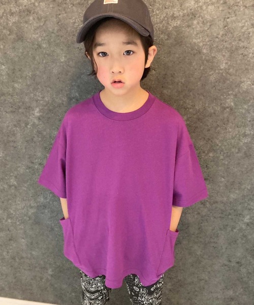THE CASUAL(カジュアル)の「【USAコットン】サイドポケットBIG 半袖T(Tシャツ/カットソー・キッズ・グリーン系その他/オフホワイト/チャコール/ブラック/ベージュ/パープル・120cm/130cm/140cm/160cm/110cm/150cm)」の6枚目の写真