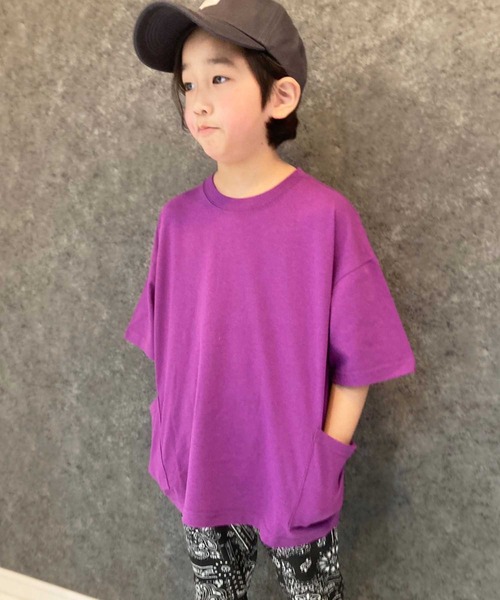 THE CASUAL(カジュアル)の「【USAコットン】サイドポケットBIG 半袖T(Tシャツ/カットソー・キッズ・グリーン系その他/オフホワイト/チャコール/ブラック/ベージュ/パープル・120cm/130cm/140cm/160cm/110cm/150cm)」の10枚目の写真