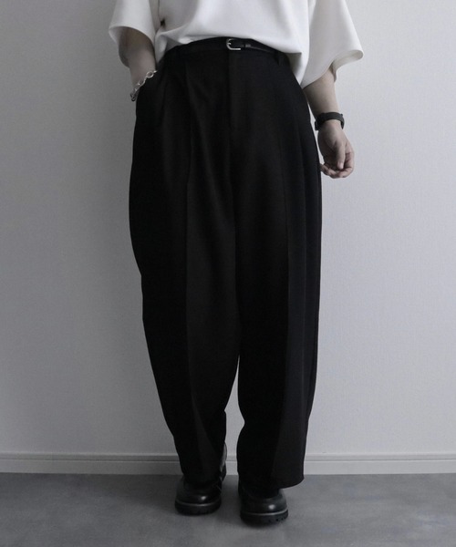 NILWAY（ニルウェイ）の「センタークリースワイドストレートパンツ（スラックス・メンズ・ブラック/ライトグレー/チャコール/オフホワイト・SMALL/LARGE/MEDIUM）」の16枚目の写真