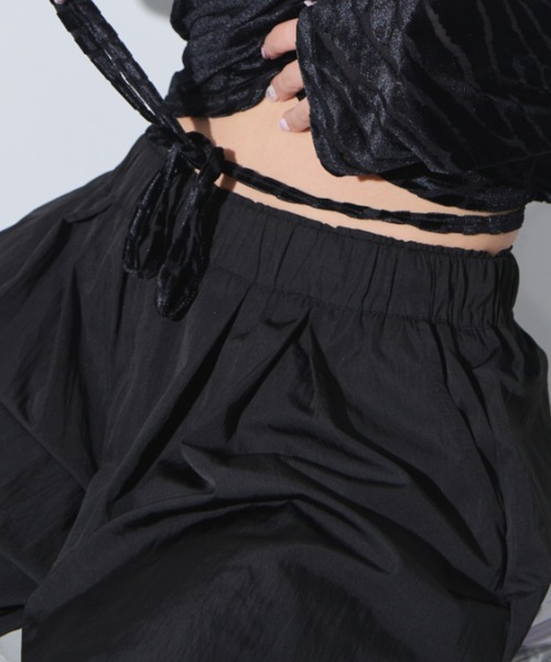 Solace（ソレイス）の「コクーンイージーパンツ（その他パンツ・レディース・ブラック/ホワイト・FREE）」の7枚目の写真