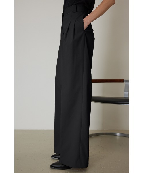 RIM.ARK（リムアーク）の「Loose slacks（スラックス）」 - WEAR