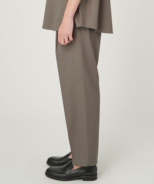 UNITED TOKYO(ユナイテッドトウキョウ)の「60/2 SUPIMA COTTON CHINO PANTS(その他パンツ・メンズ・ベージュ/ダークグレー/ネイビー・1/2)」の19枚目の写真