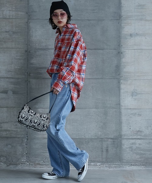 GEVS.（ジェイヴィス）の「＜大きいサイズ＞ 綿100％チェックチュニックシャツ GEVS.（シャツ/ブラウス・レディース・ブルー系/ピンク系・3L/5L/L/LL/4L）」の4枚目の写真