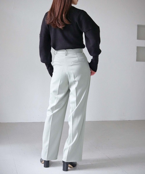 cheriella（シェリエラ）の「【cheriella】WEB限定デザインシルエットスリーブニット WEB LIMITED DESIGN SILHOUETTE SLEEVE KNIT（ニット/セーター・レディース・アイボリー/ブラック/パープル/レッド/グリーン・M）」の18枚目の写真