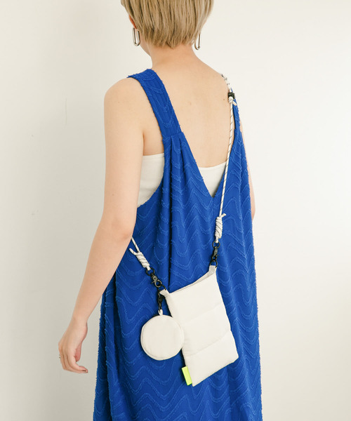 KBF(ケイビーエフ)の「ポーチ付きマルチショルダーBAG(ショルダーバッグ・レディース・アイボリー/カーキ/ブラック・ONE)」の6枚目の写真