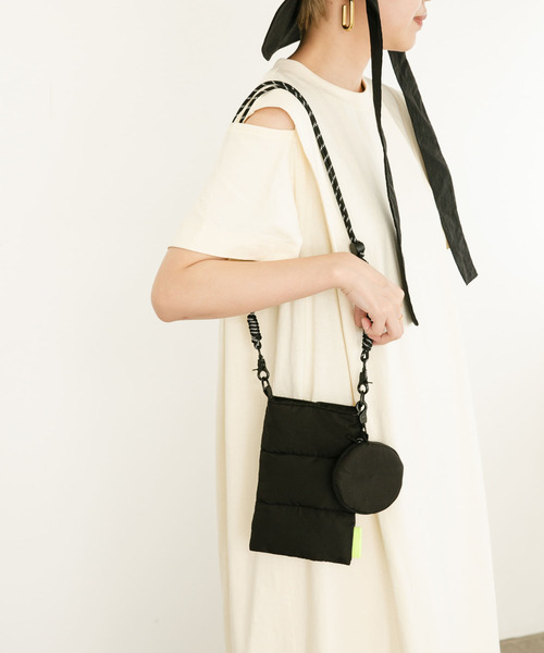 KBF(ケイビーエフ)の「ポーチ付きマルチショルダーBAG(ショルダーバッグ・レディース・アイボリー/カーキ/ブラック・ONE)」の7枚目の写真