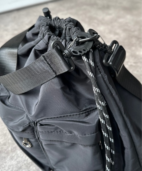 CPCM（シーピーシーエム）の「エステル多ポケスピンドルショルダー（ショルダーバッグ・メンズ・ブラック・FREE）」の5枚目の写真