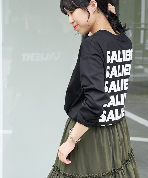 COLONY 2139(コロニートゥーワンスリーナイン)の「スマートロゴプリント長袖Tシャツ(Tシャツ/カットソー・レディース・オフホワイト/ブラック・FREE)」の7枚目の写真