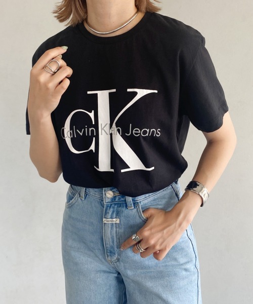 Calvin Klein(カルバン・クライン)の「【Calvin Klein / カルバンクライン】 CORE MONOLOGO JEANS TEE ロゴ 半袖 Tシャツ(Tシャツ/カットソー・レディース・ホワイト/グレー/ネイビー/ブラック・S/M/L/XL)」の10枚目の写真