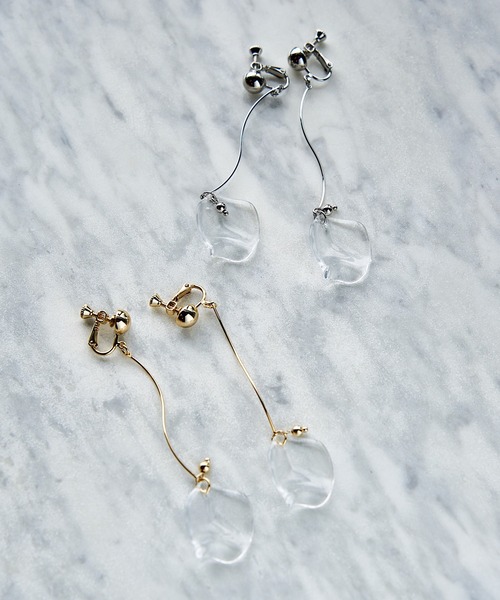 Kastane（カスタネ）の「【新色追加/fiw.】クリアフラワーイヤリング（イヤリング・レディース・ゴールド/シルバー/ブラウン・FREE）」の18枚目の写真